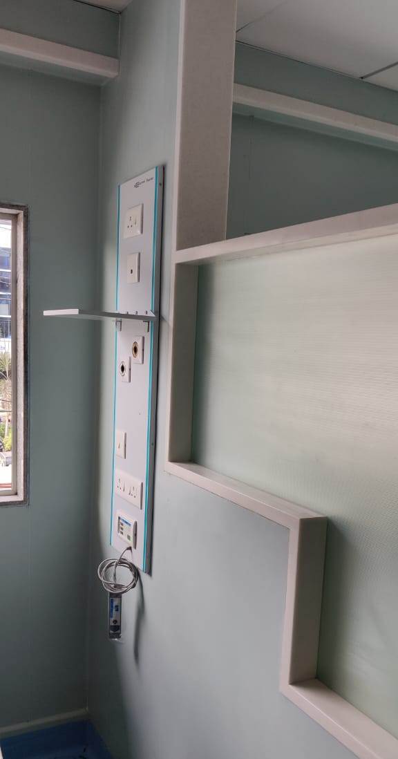 9060B Room Bed-Head Panel Vertical concealed