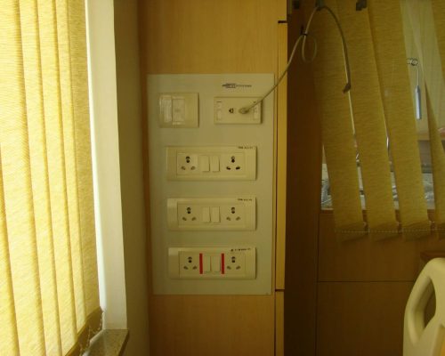 9060X ICU Bed-Head Panel Customised1